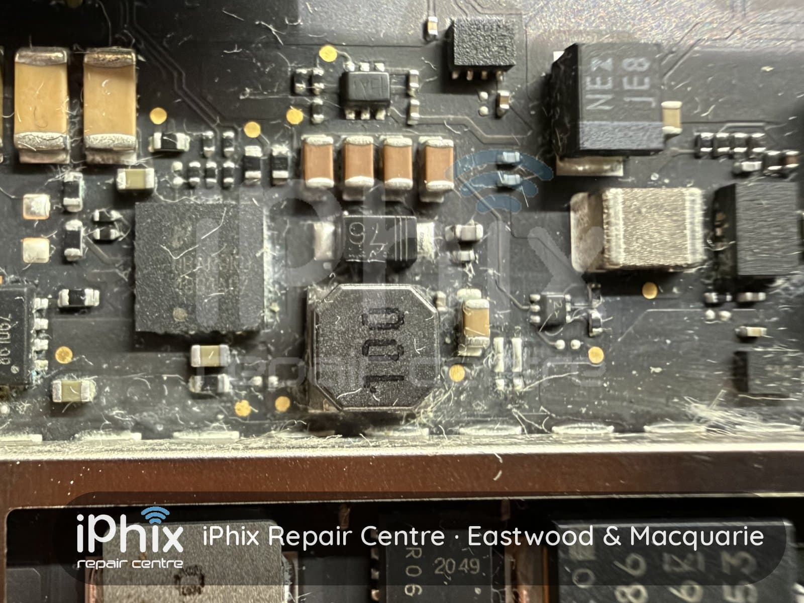 MacBook Air 13" (M4, 2025) motherboard repair at iPhix Repair Centre — Eastwood & Macquarie Centre, Sydney