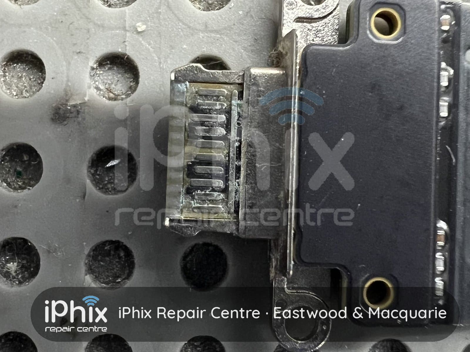 MacBook Pro 16" (M4, 2024) charging port repair at iPhix Repair Centre — Eastwood & Macquarie Centre, Sydney